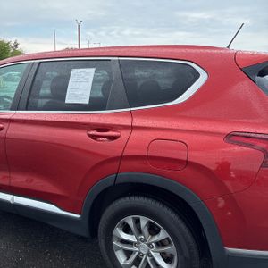 HYUNDAI SANTA FE SE - 6