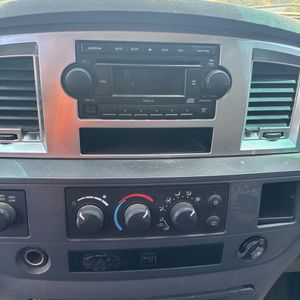 صورة مصغرة 37 لـ 2007 Dodge RAM 3500 SLT