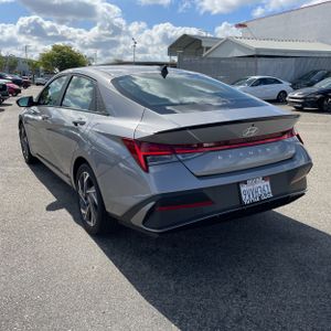 HYUNDAI ELANTRA HYBRID SEL SPORT - 5