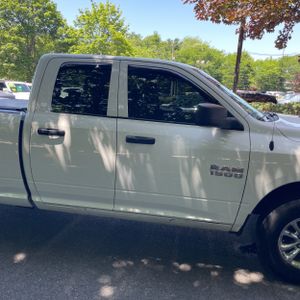 2018 RAM 1500 EXPRESS — миниатюра 11