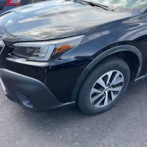 SUBARU OUTBACK BASE - 2