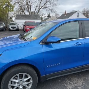 CHEVROLET EQUINOX LT - 2