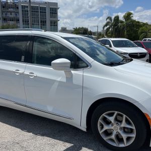 صورة مصغرة 13 لـ 2017 Chrysler PACIFICA TOURING-L PLUS