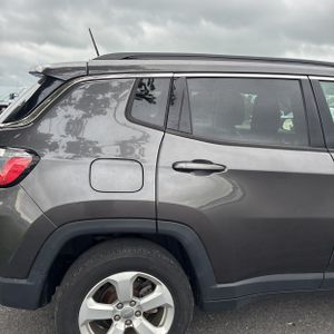 2020 JEEP COMPASS LATITUDE 照片 9