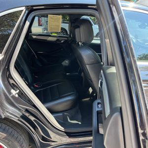 2017 Porsche MACAN TURBO 照片 35