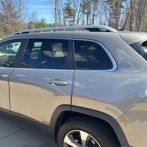 JEEP CHEROKEE LIMITED - 4