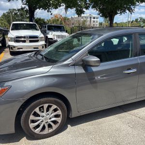 NISSAN SENTRA S - 2