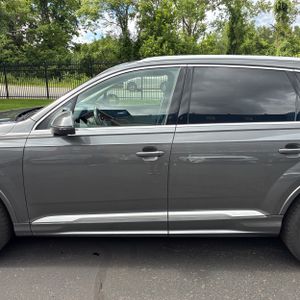 صورة 4 لـ 2022 AUDI Q7 PRESTIGE