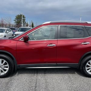 NISSAN ROGUE SV - 4