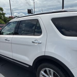 FORD EXPLORER LIMITED - 6