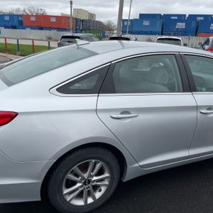 HYUNDAI SONATA BASE - 9