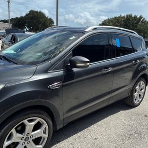 2019 FORD ESCAPE TITANIUM photo 2