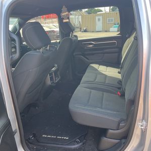 2019 RAM 1500 BIG HORN thumbnail 34