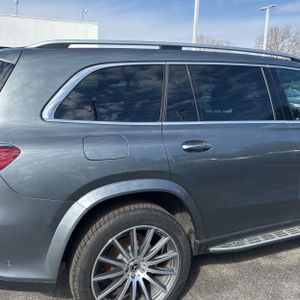 MERCEDES-BENZ GLS - 9