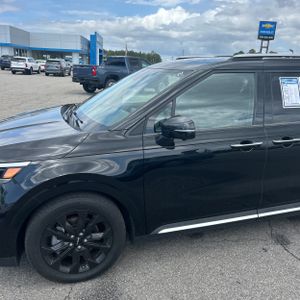 KIA CARNIVAL SX PRESTIGE - 2