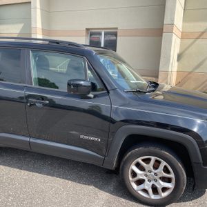 2018 JEEP RENEGADE LATITUDE — миниатюра 13