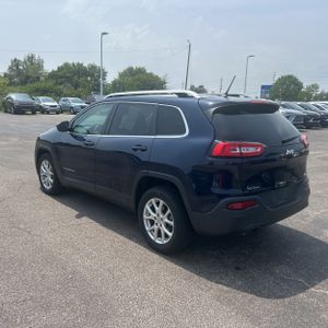 2016 JEEP CHEROKEE LATITUDE — фото 5