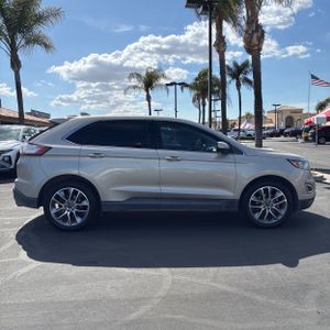 FORD EDGE TITANIUM - 10