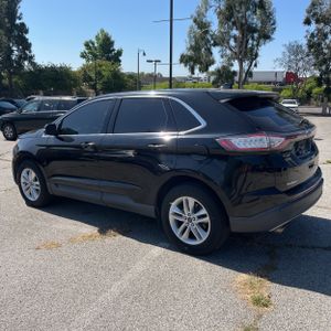 FORD EDGE SEL - 4