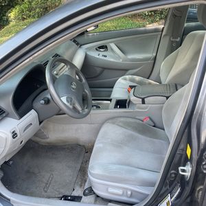 2011 Toyota CAMRY LE 缩略图 32