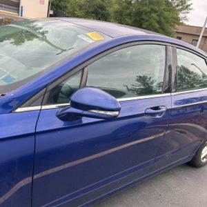 FORD FUSION SE - 4
