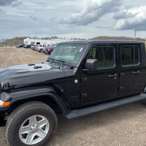 JEEP GLADIATOR SPORT S - 2