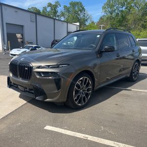 BMW X7 M60I - 1