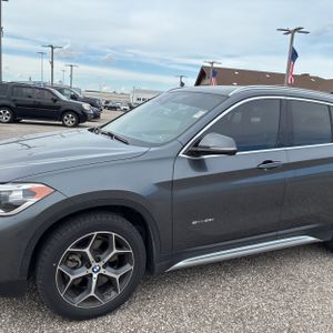 BMW X1 SDRIVE28I - 2