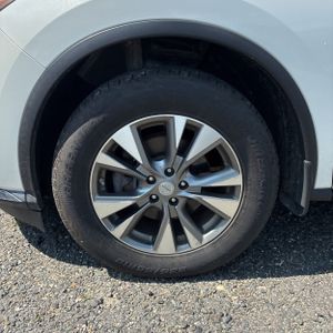 2015 Nissan MURANO S 缩略图 17