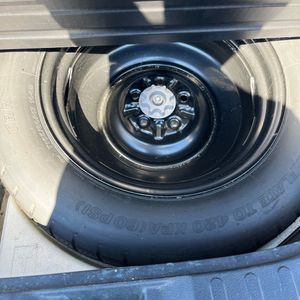 2013 Toyota RAV4 LE 照片 43