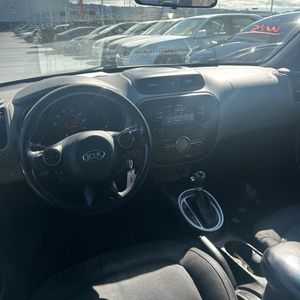 2017 KIA SOUL + — миниатюра 35