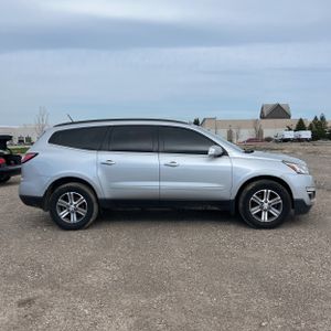 CHEVROLET TRAVERSE LT - 10