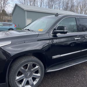 CADILLAC ESCALADE ESV LUXURY - 2