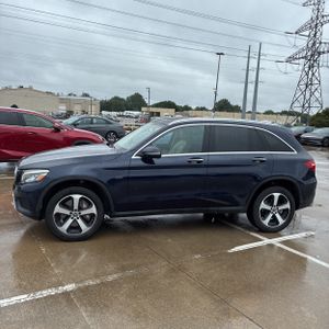 MERCEDES-BENZ GLC - 3