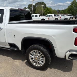 CHEVROLET SILVERADO 2500HD HIGH COUNTRY - 6