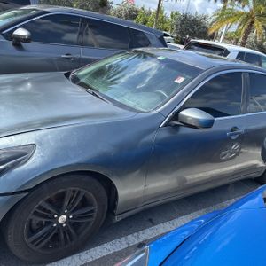 INFINITI G37 Journey - 2