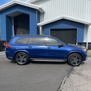 MERCEDES-BENZ GLS - 10