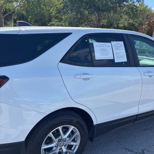 CHEVROLET EQUINOX LS - 9