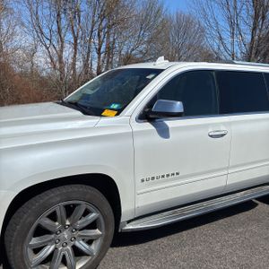 CHEVROLET SUBURBAN - 2