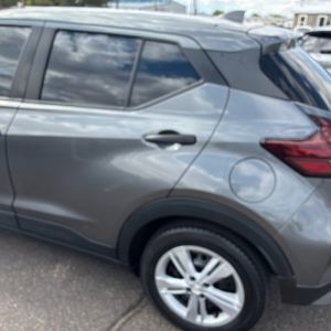 2022 Nissan KICKS S 照片 6