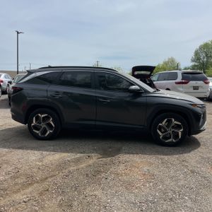 HYUNDAI TUCSON SEL - 10