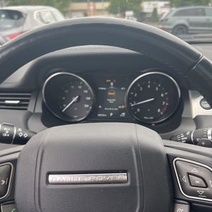 2017 LAND Rover RANGE ROVER EVOQUE SE — миниатюра 40