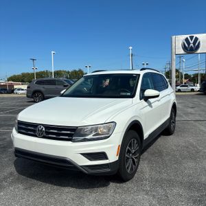 2019 Volkswagen TIGUAN SE 4MOTION — фото 1
