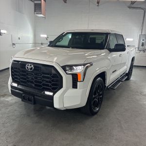 صورة 1 لـ 2023 Toyota TUNDRA SR5