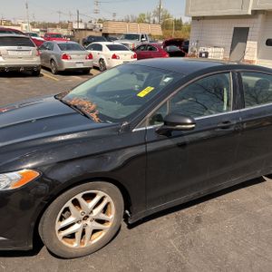 FORD FUSION SE - 2