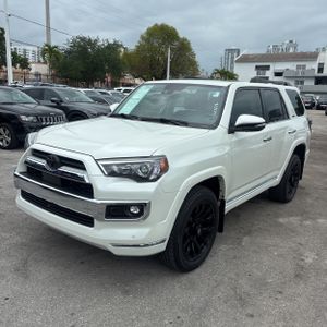 TOYOTA 4RUNNER - 1