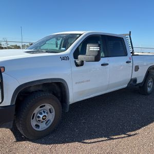 2020 Chevrolet SILVERADO 2500HD WORK TRUCK photo 2