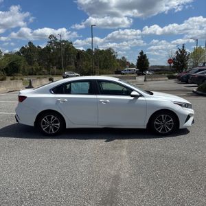 KIA FORTE EX - 10