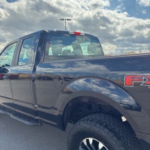 FORD F-150 XL - 6