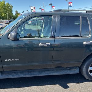 FORD EXPLORER XLT - 4